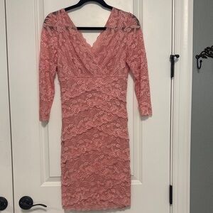 Beautiful Colleen Lopez Peach Color  Lace& Beaded 3/4 Length Sleeve Dress